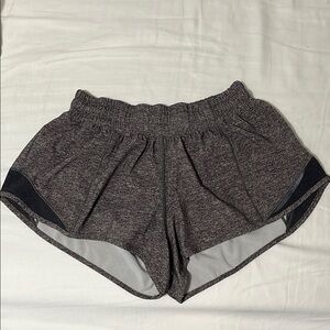 Women's Heathered Grey Lululemon Hotty Hots 4